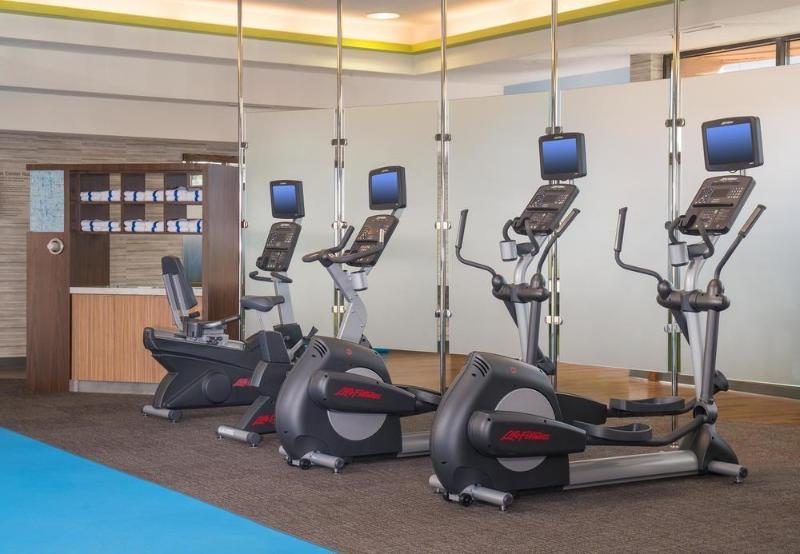 Courtyard By Marriott Silver Spring North/White Oak Dış mekan fotoğraf