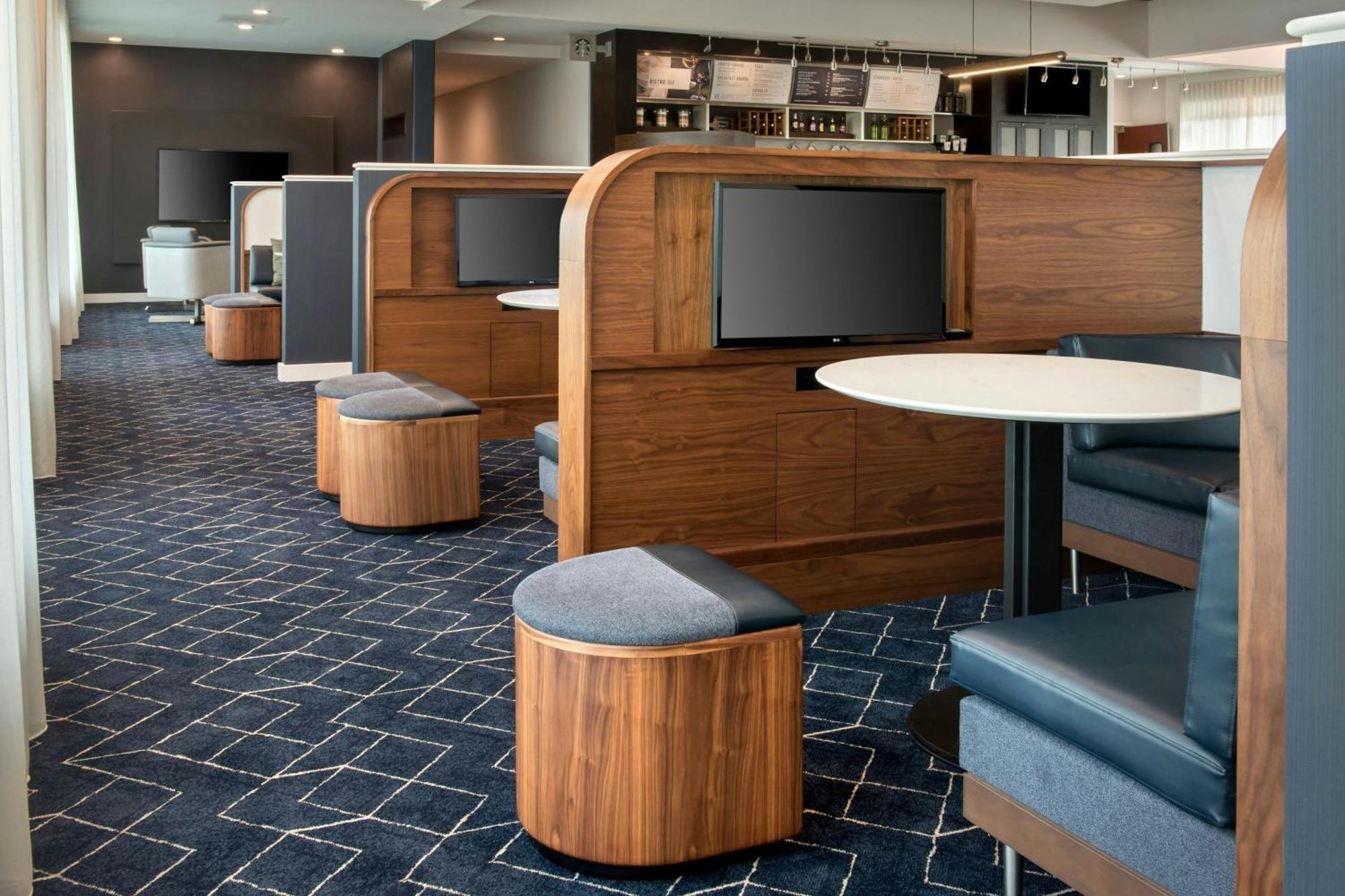 Courtyard By Marriott Silver Spring North/White Oak Dış mekan fotoğraf